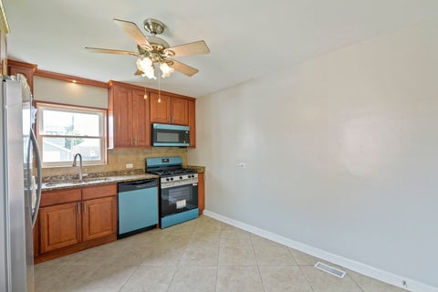 Tiny photo for 5151 S NATCHEZ Avenue, Chicago, IL 60638 (MLS # 12723243)