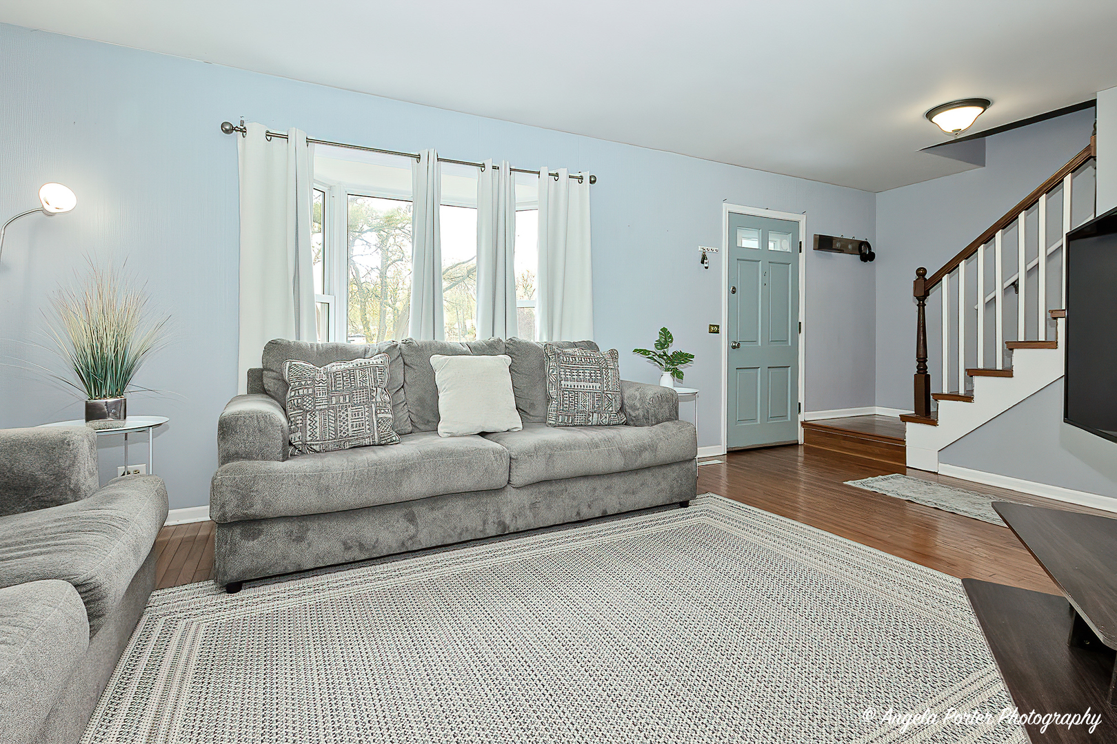 716 Lagoon Terrace