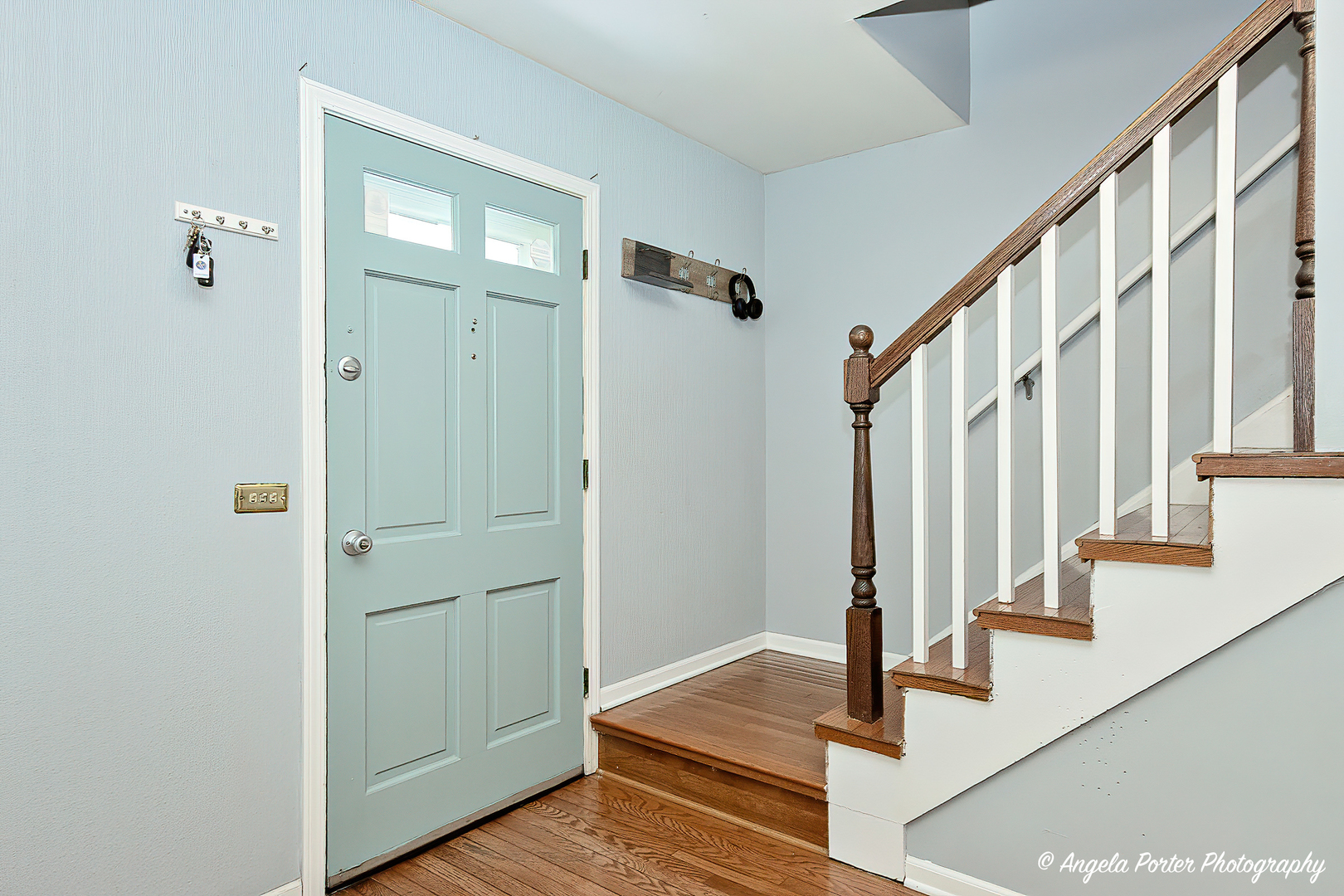 716 Lagoon Terrace