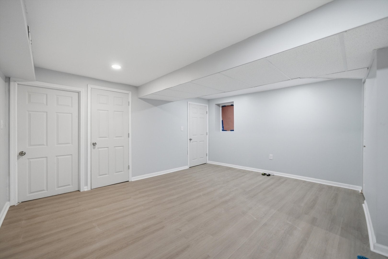 6833 S Merrill Avenue Basement