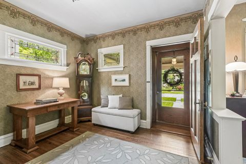 Tiny photo for 515 N Elmwood Avenue, Oak Park, IL 60302 (MLS # 12627321)