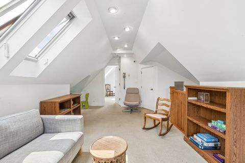 Tiny photo for 515 N Elmwood Avenue, Oak Park, IL 60302 (MLS # 12627321)