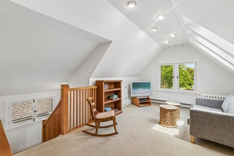 Tiny photo for 515 N Elmwood Avenue, Oak Park, IL 60302 (MLS # 12627321)