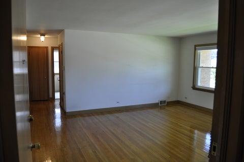 Tiny photo for 1341 Balmoral Avenue #2S, Westchester, IL 60154 (MLS # 12777687)