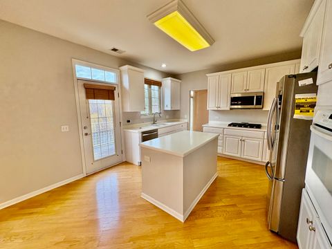 Tiny photo for 30 Beaconsfield Court #30, Lincolnshire, IL 60069 (MLS # 12630210)