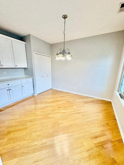 Tiny photo for 30 Beaconsfield Court #30, Lincolnshire, IL 60069 (MLS # 12630210)