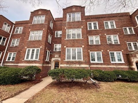 Tiny photo for 408 N State Street #12, Champaign, IL 61820 (MLS # 12545003)