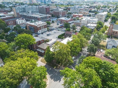 Tiny photo for 408 N State Street #12, Champaign, IL 61820 (MLS # 12545003)