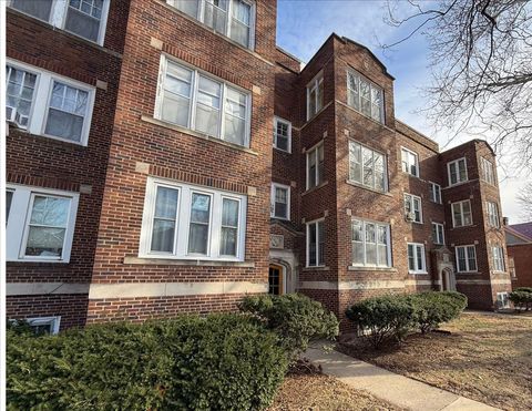Photo of 408 N State Street #12, Champaign, IL 61820 (MLS # 12545003)