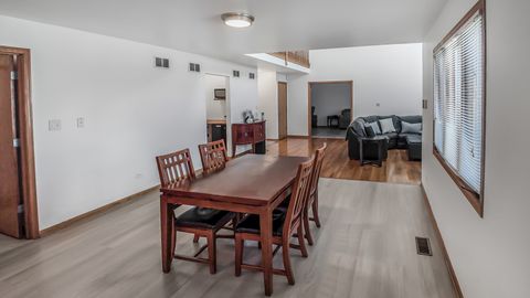 Tiny photo for 4700 203rd Street, Matteson, IL 60443 (MLS # 12467338)