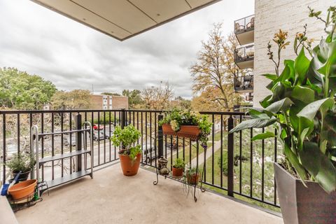 Tiny photo for 9128 W Terrace Drive #3B, Niles, IL 60714 (MLS # 12579540)