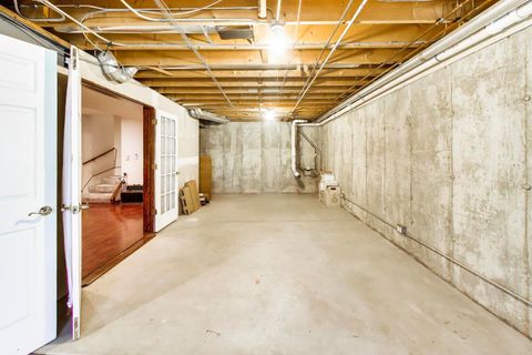 Tiny photo for 133 Schiller Place, Itasca, IL 60143 (MLS # 12665475)