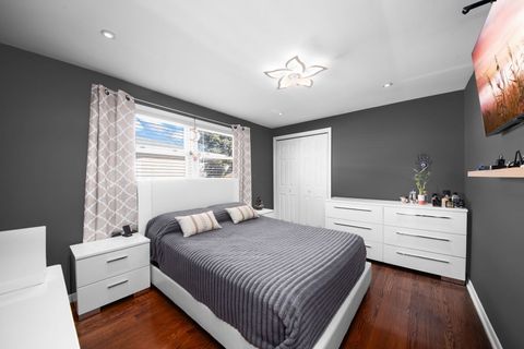 Tiny photo for 7820 Nagle Avenue, Burbank, IL 60459 (MLS # 12539541)