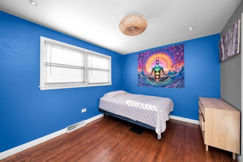 Tiny photo for 7820 Nagle Avenue, Burbank, IL 60459 (MLS # 12539541)