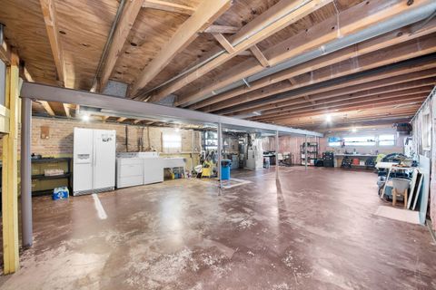 Tiny photo for 7820 Nagle Avenue, Burbank, IL 60459 (MLS # 12539541)