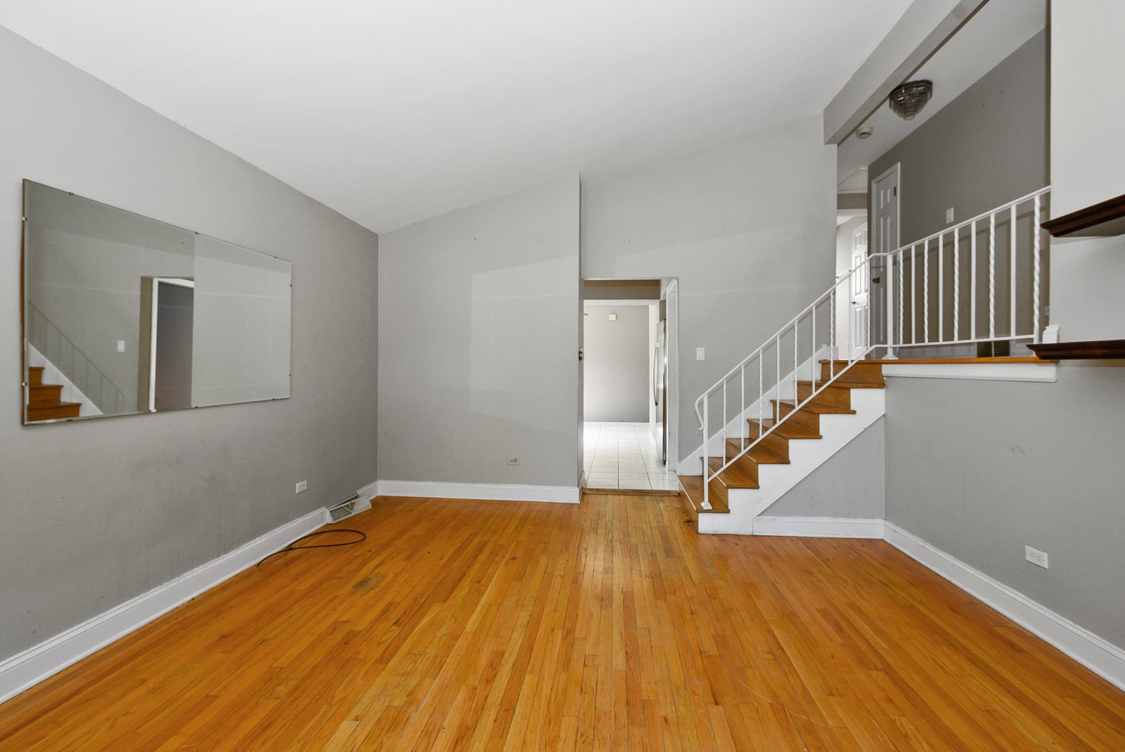 5909 W 99th Street