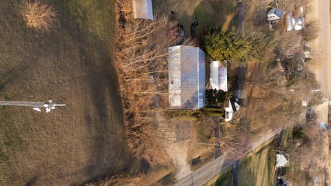 Tiny photo for 10015 Stichter Street, Fenton, IL 61251 (MLS # 12511876)