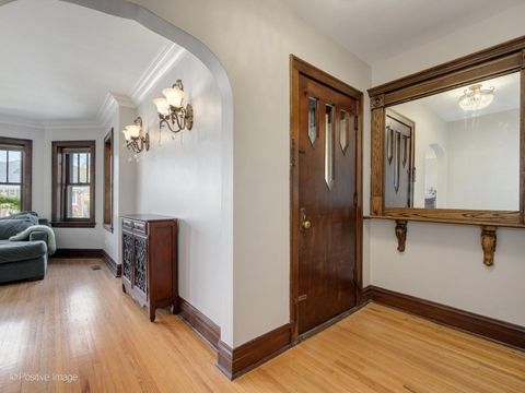 Tiny photo for 3716 Euclid Avenue, Berwyn, IL 60402 (MLS # 12617816)