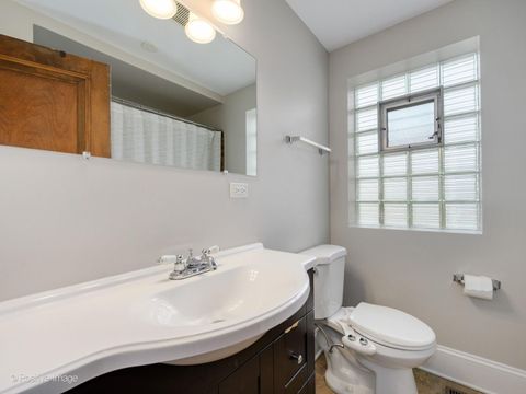 Tiny photo for 3716 Euclid Avenue, Berwyn, IL 60402 (MLS # 12617816)