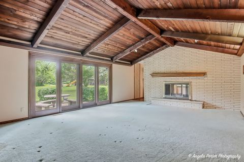 Tiny photo for 4121 Miller Oaks Drive, McHenry, IL 60051 (MLS # 12670147)