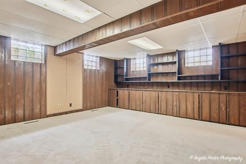 Tiny photo for 4121 Miller Oaks Drive, McHenry, IL 60051 (MLS # 12670147)