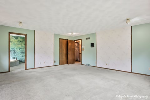 Tiny photo for 4121 Miller Oaks Drive, McHenry, IL 60051 (MLS # 12670147)