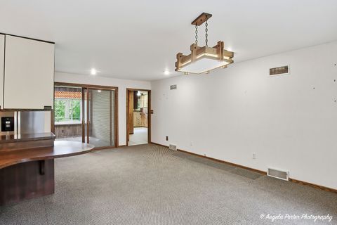 Tiny photo for 4121 Miller Oaks Drive, McHenry, IL 60051 (MLS # 12670147)