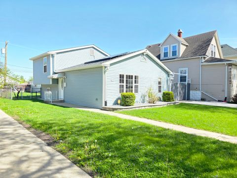 Photo of 625 S 14th Avenue, Maywood, IL 60153 (MLS # 12626047)