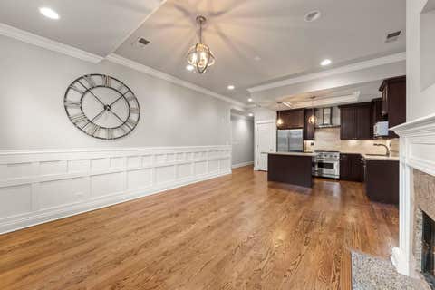 Tiny photo for 3763 N Wilton Avenue #GS, Chicago, IL 60613 (MLS # 12734180)