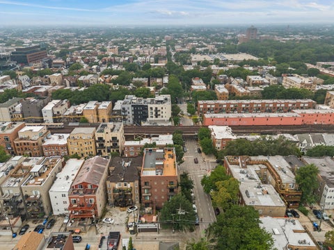 Tiny photo for 3763 N Wilton Avenue #GS, Chicago, IL 60613 (MLS # 12734180)
