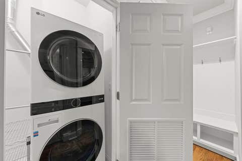 Tiny photo for 3763 N Wilton Avenue #GS, Chicago, IL 60613 (MLS # 12734180)