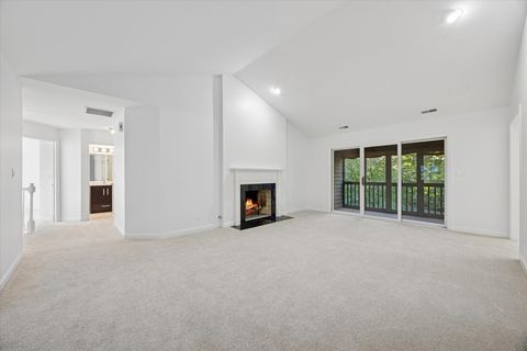 Tiny photo for 179 FOXBOROUGH Place, Burr Ridge, IL 60527 (MLS # 12537801)