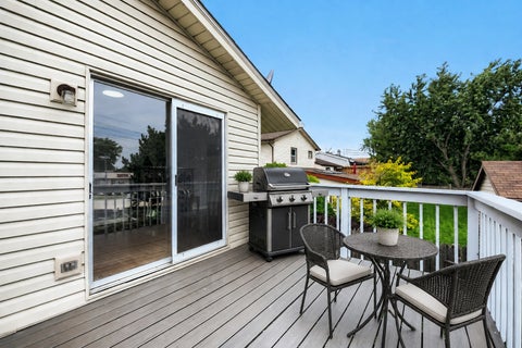 Tiny photo for 1465 William Clifford Lane, Elk Grove Village, IL 60007 (MLS # 12745533)