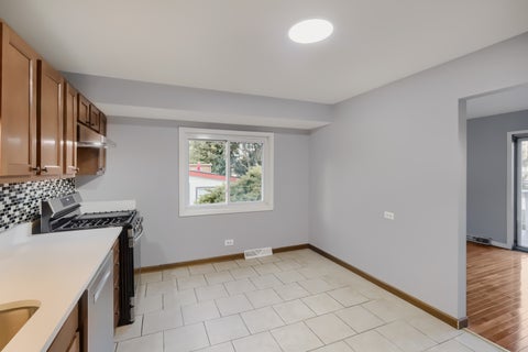 Tiny photo for 1465 William Clifford Lane, Elk Grove Village, IL 60007 (MLS # 12745533)
