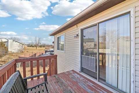 Tiny photo for 4485 BAYSIDE Circle, Hoffman Estates, IL 60192 (MLS # 12497294)