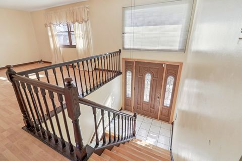 Tiny photo for 4485 BAYSIDE Circle, Hoffman Estates, IL 60192 (MLS # 12497294)