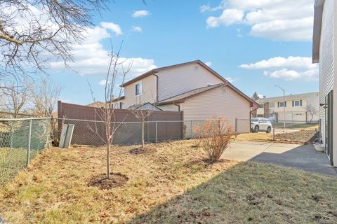 Tiny photo for 4485 BAYSIDE Circle, Hoffman Estates, IL 60192 (MLS # 12497294)