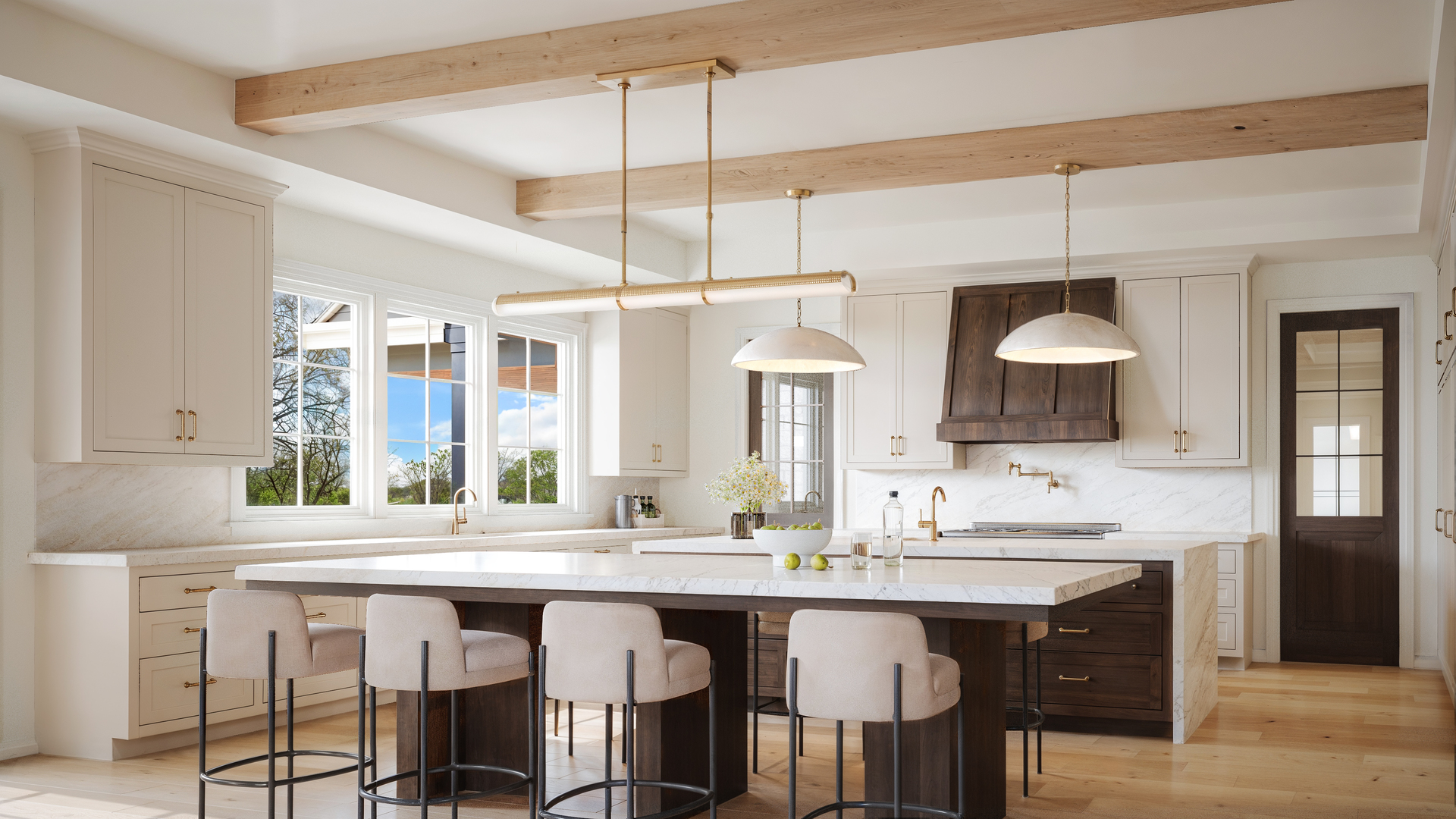 4640 Stonewall Avenue