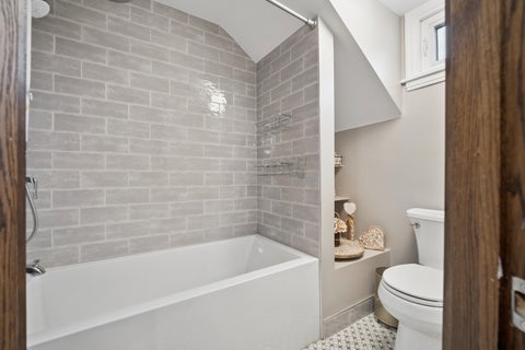 Tiny photo for 283 N Michigan Avenue, Elmhurst, IL 60126 (MLS # 12764054)