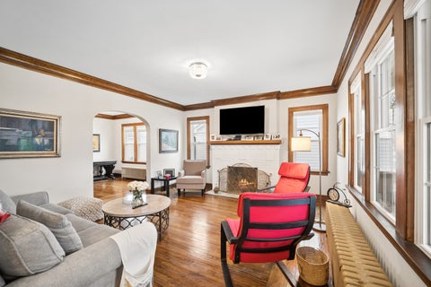 Tiny photo for 283 N Michigan Avenue, Elmhurst, IL 60126 (MLS # 12764054)