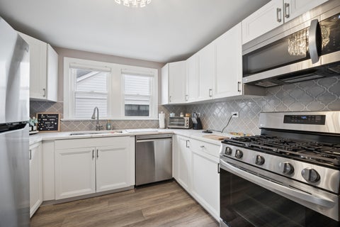 Tiny photo for 283 N Michigan Avenue, Elmhurst, IL 60126 (MLS # 12764054)