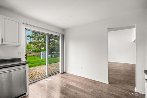 Tiny photo for 1649 Revere Court #1656, Montgomery, IL 60538 (MLS # 12619286)