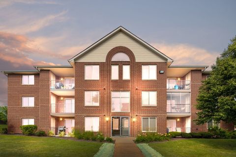 Photo of 7025 Heritage Circle #1B, Orland Park, IL 60462 (MLS # 12709806)