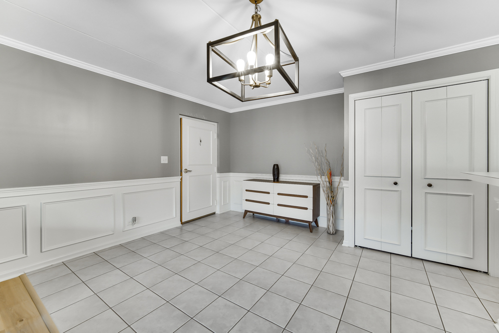 10832 S 76TH Avenue 2T