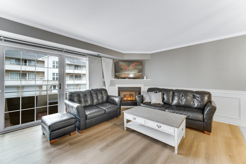 10832 S 76TH Avenue 2T