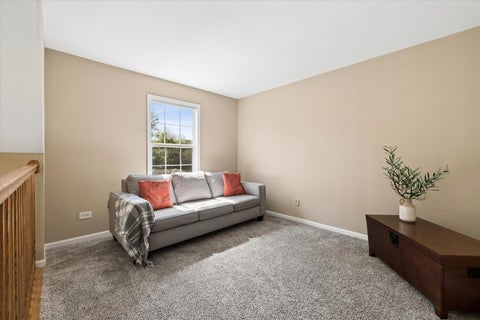 Tiny photo for 2008 Ivy Ridge Drive #2008, Hoffman Estates, IL 60192 (MLS # 12753087)