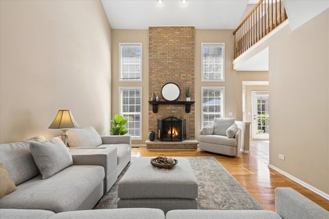 Tiny photo for 2008 Ivy Ridge Drive #2008, Hoffman Estates, IL 60192 (MLS # 12753087)