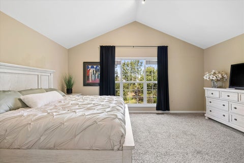 Tiny photo for 2008 Ivy Ridge Drive #2008, Hoffman Estates, IL 60192 (MLS # 12753087)