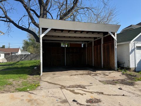 Tiny photo for 4315 4th Avenue, Moline, IL 61265 (MLS # 12657179)