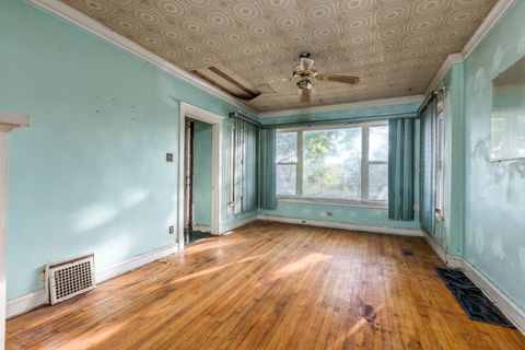 Tiny photo for 7206 S Lafayette Avenue, Chicago, IL 60621 (MLS # 12488203)